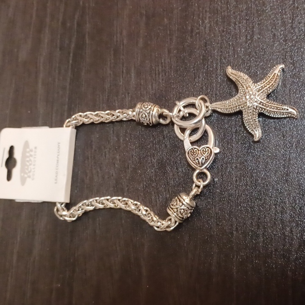 ICON Silver Starfish Charm Bracelet